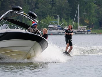 Waterskiing on lake 